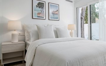 Property slide 20