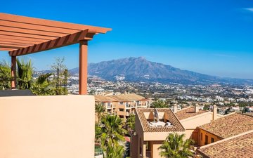 Property slide 23