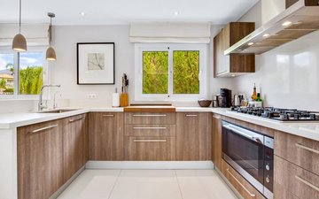 Property slide 19