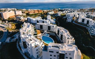 Property slide 33