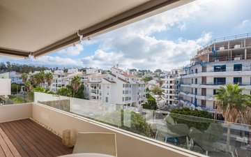 Property slide 19