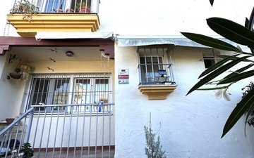 Property slide 5