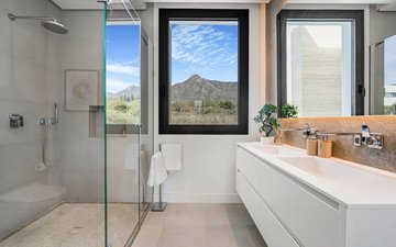 Property slide 38