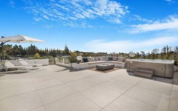 Property slide 81