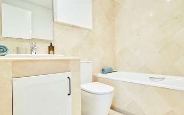 Property slide 18