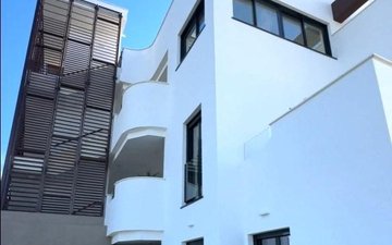 Property slide 5