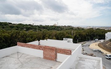 Property slide 20