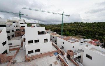 Property slide 22
