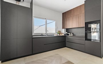 Property slide 18
