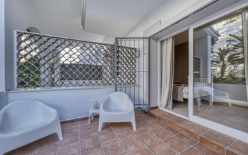 Property slide 15