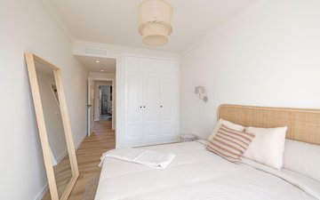 Property slide 50
