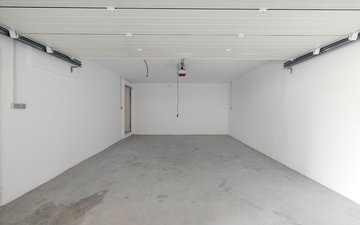 Property slide 64