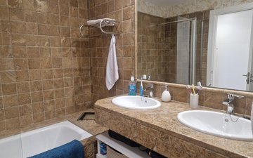Property slide 24