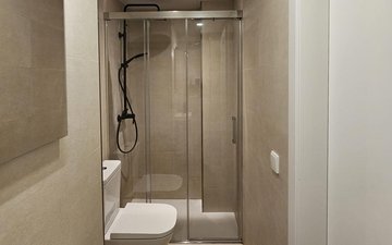 Property slide 21