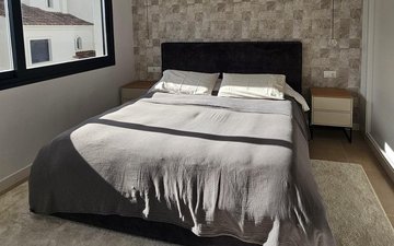 Property slide 22