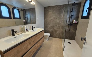 Property slide 24