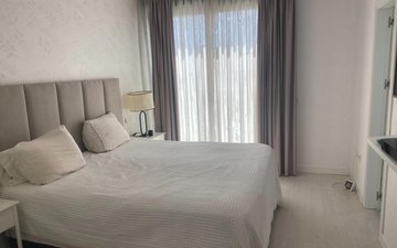 Property slide 14