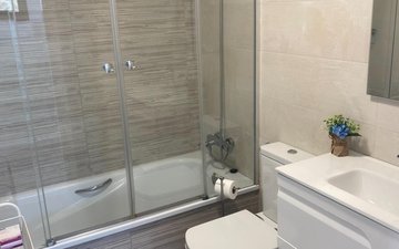 Property slide 21