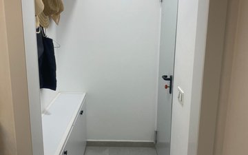 Property slide 25