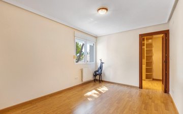 Property slide 21