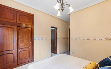 Property slide 50