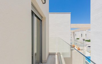 Property slide 38