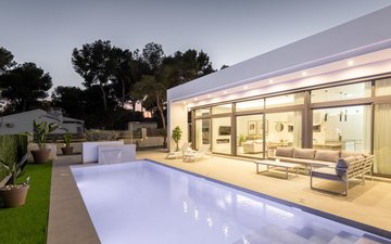 Property slide 25