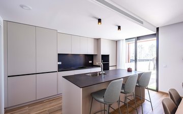 Property slide 17