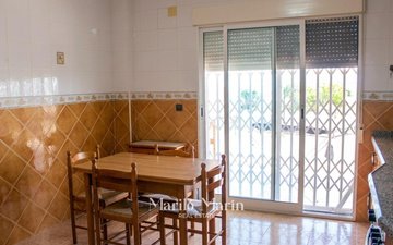 Property slide 14