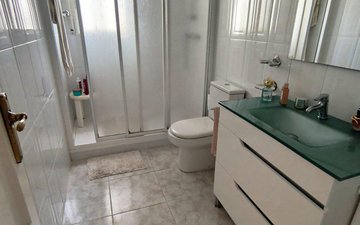 Property slide 25