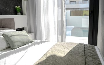 Property slide 10
