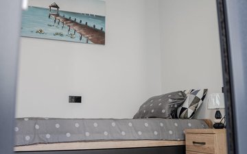 Property slide 16