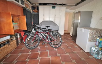 Property slide 46