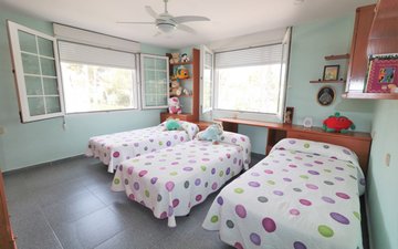Property slide 49