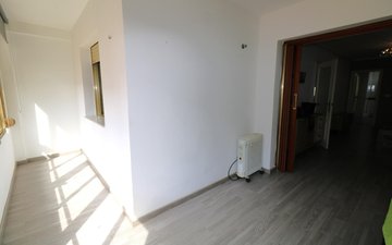 Property slide 5