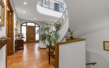 Property slide 39