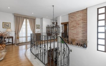 Property slide 40