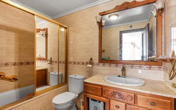 Property slide 14