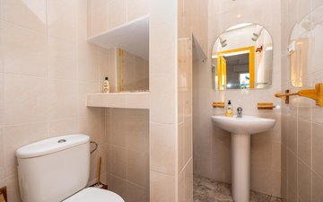 Property slide 17