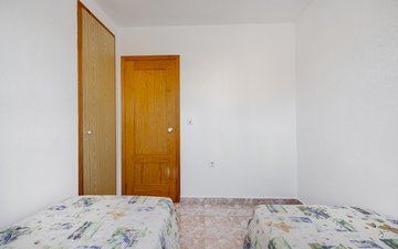 Property slide 21