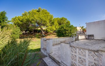 Property slide 28