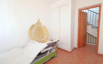 Property slide 14
