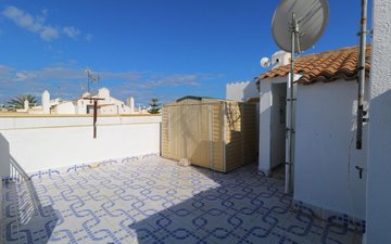Property slide 32