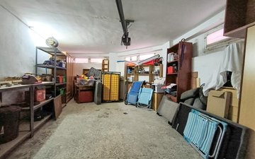Property slide 25