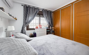 Property slide 15