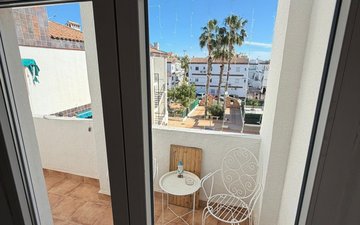 Property slide 20
