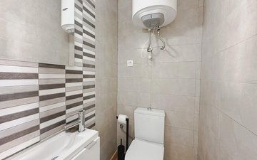 Property slide 20