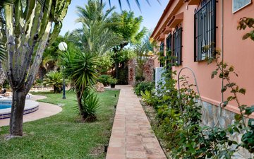 Property slide 29