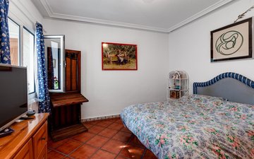 Property slide 39