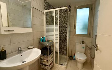 Property slide 25